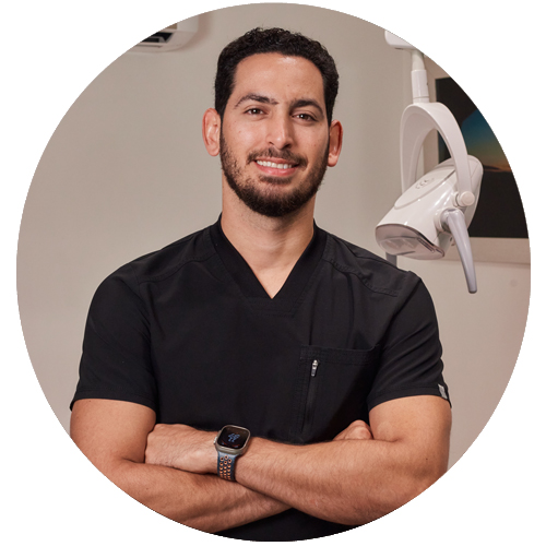Dr.-Iván-Martínez-MicroEndodoncia-Avanzada–Traumatología-Dental